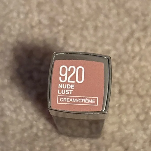 Maybelline Color Sensational Lipstick, Cream Finish, Nude Lust #920 New - Picture 5 of 14